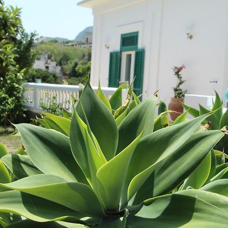 Villa La Casa Bianca à Lipari  Extérieur photo