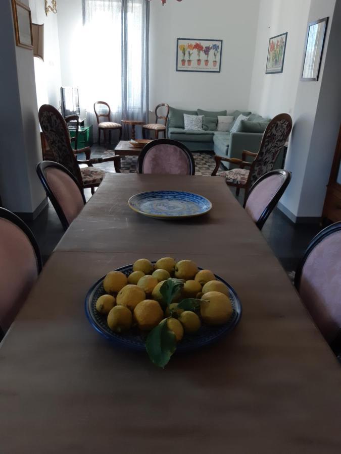 Villa La Casa Bianca à Lipari  Extérieur photo